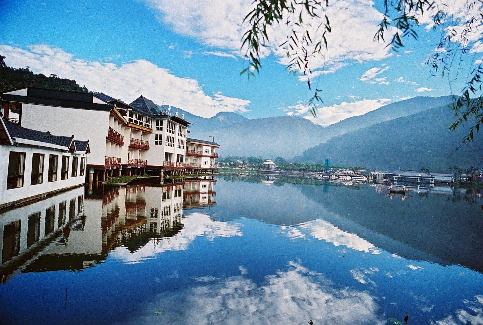โรงแรมเลคไซด์ รีสอร์ต Nantou ภายนอก รูปภาพ